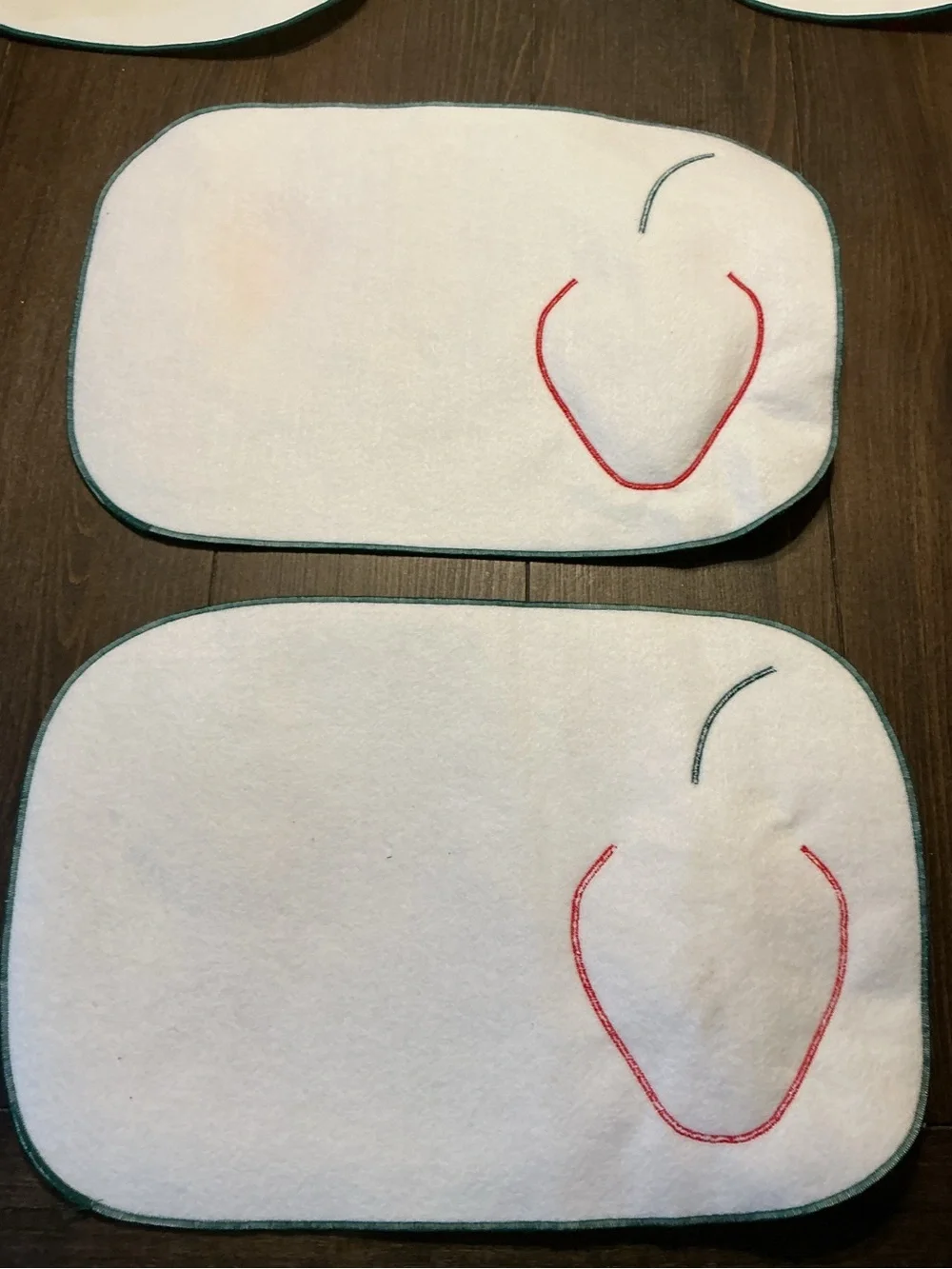 Set of 4 Vintage 70’s Heritage Linens Sidekick Strawberry Appliqué Placemats